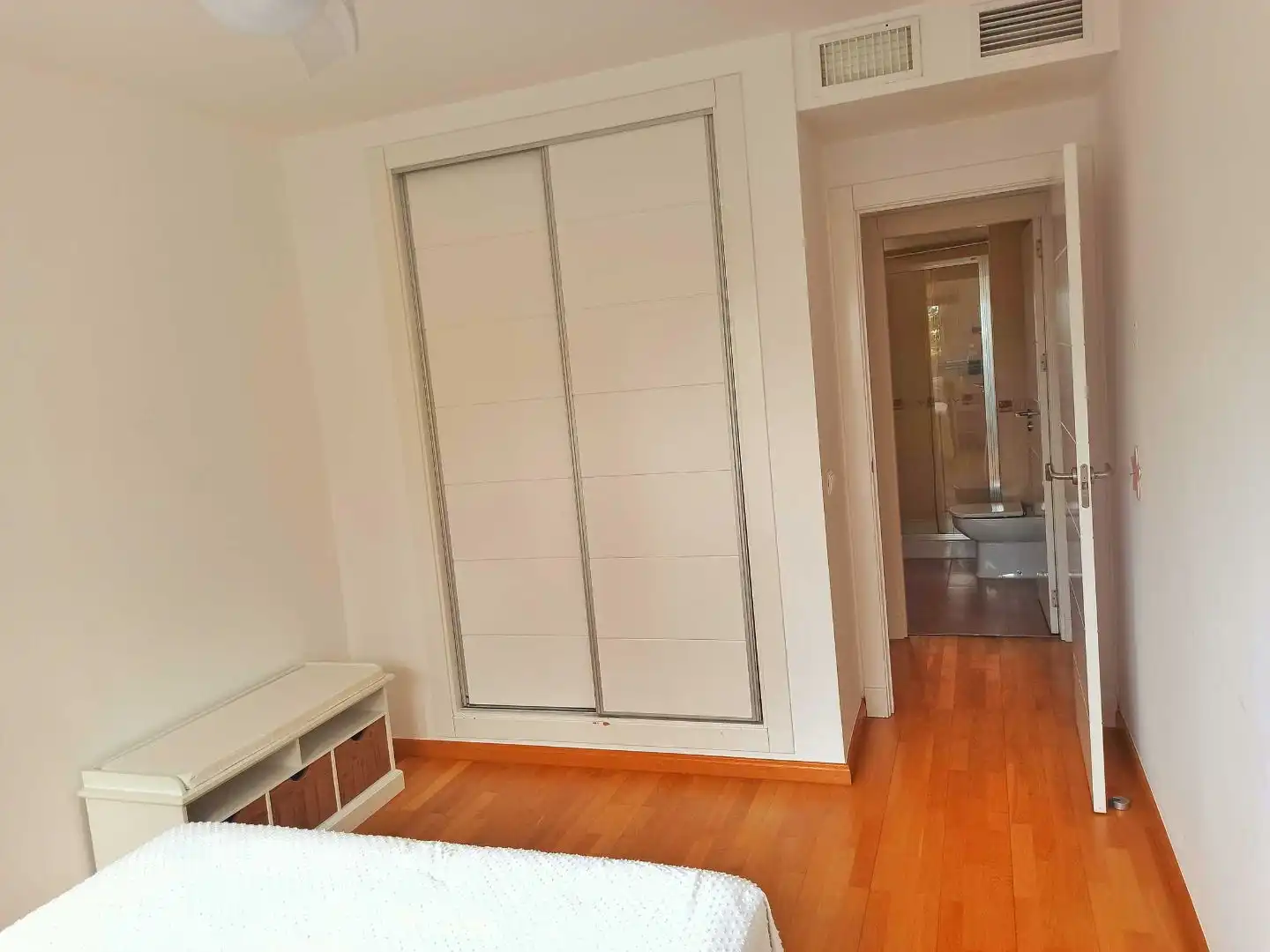 Schlafzimmer von Einfamilien-Reihenhaus zum Verkauf in Vícar mit Klimaanlage und Terrasse