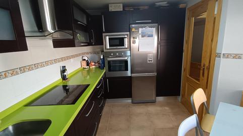 Foto 3 de Casa adosada en venda a Calle de Carmen Martín Gaite, PAU 2-600, Puertollano