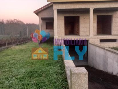 House or chalet for sale in San Cibrao das Viñas  with Heating