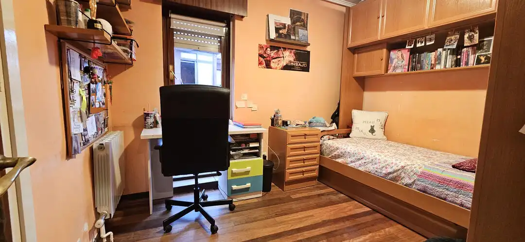 Schlafzimmer von Wohnung zum Verkauf in Getxo  mit Heizung und Abstellraum