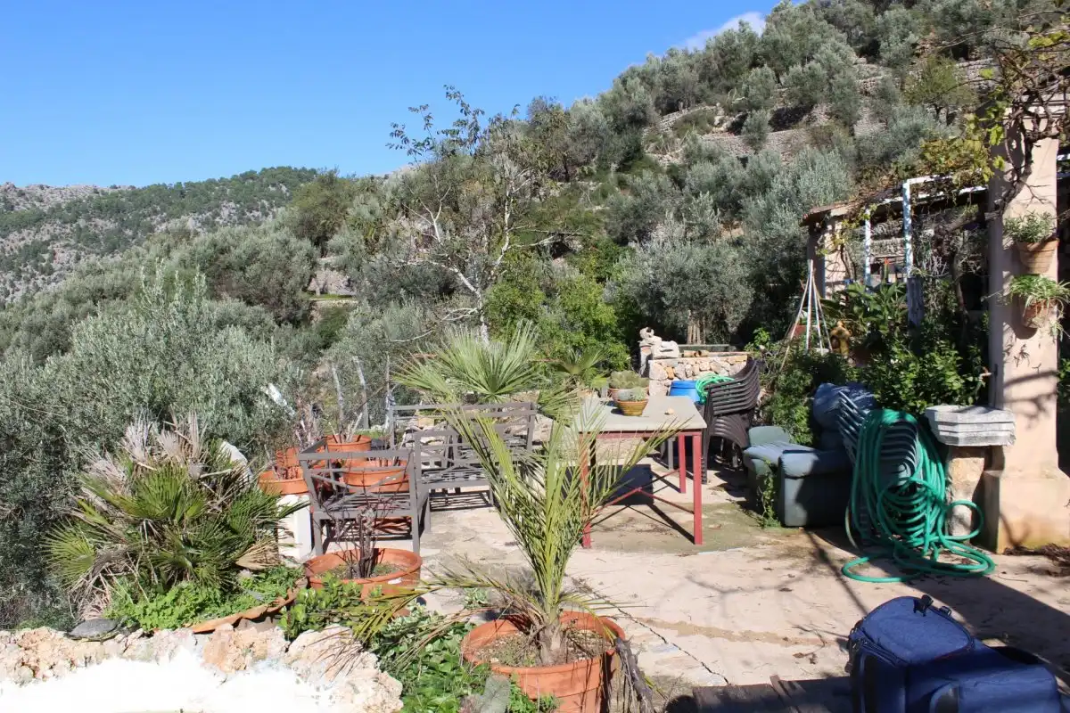 Jardí de Finca rústica en venda en Fornalutx amb Jardí privat, Terrassa i Traster