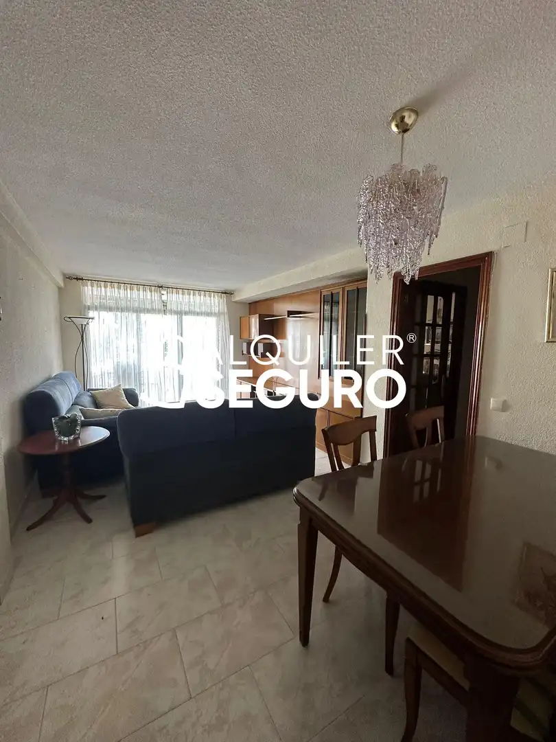 Sala de estar de Piso de alquiler en Alcorcón con Calefacción, Terraza y Amueblado