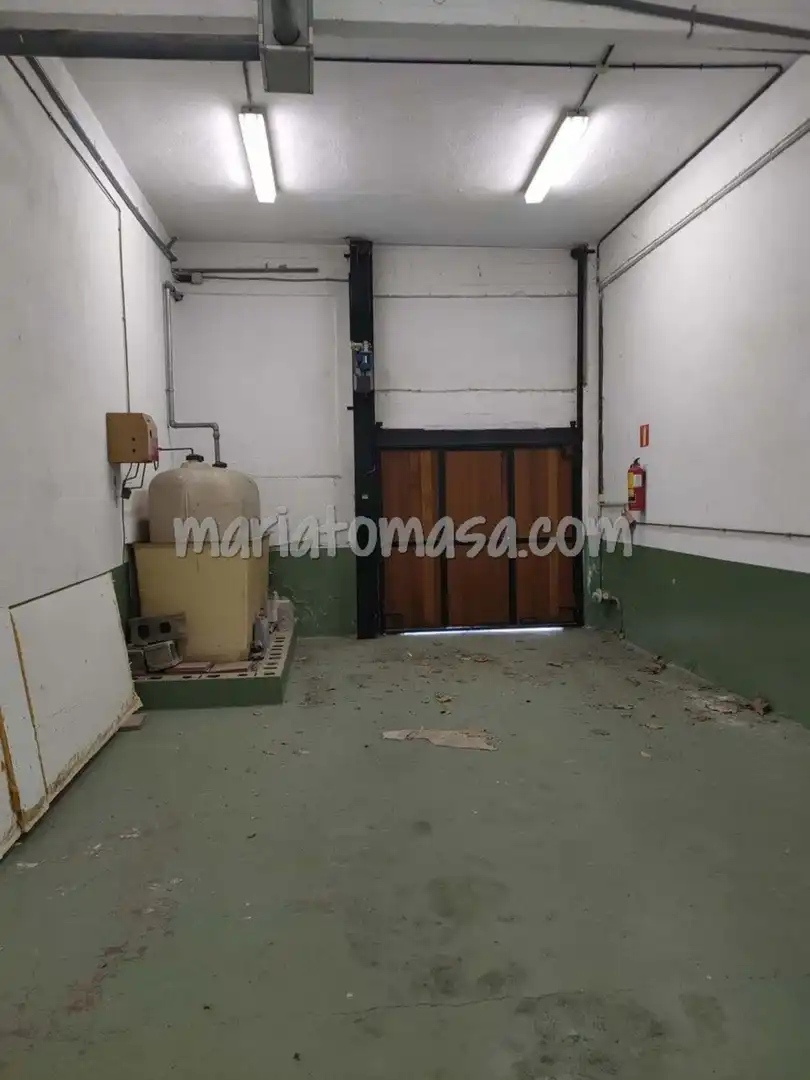 Nau industrial de lloguer en Sondika