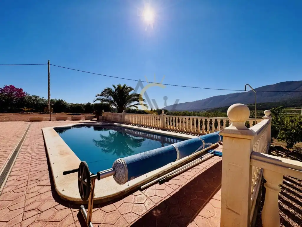 Villa mit Pool zum Verkauf in Partida Solana Alta De Algayat, imagen 9