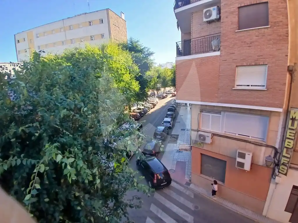 Piso de alquiler en Calle Ronda Pilar, Casco Antiguo