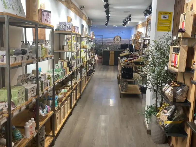 Local comercial en traspàs a FONT VELLA 5, imagen 4