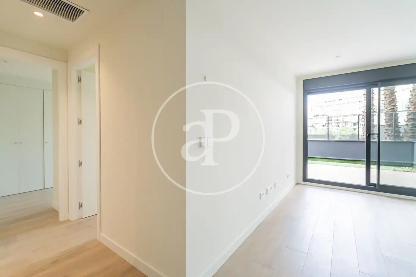 Flat for rent in Madrid  with Air Conditioner, Heating and Terrace