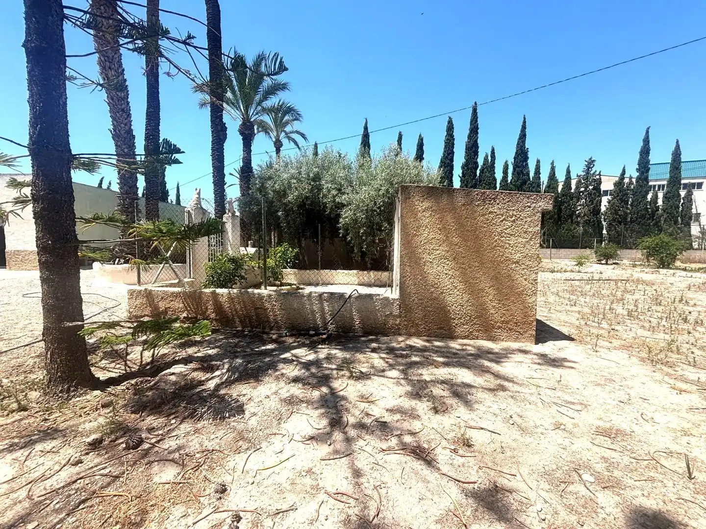 Garden of Houses for sale in Elche / Elx