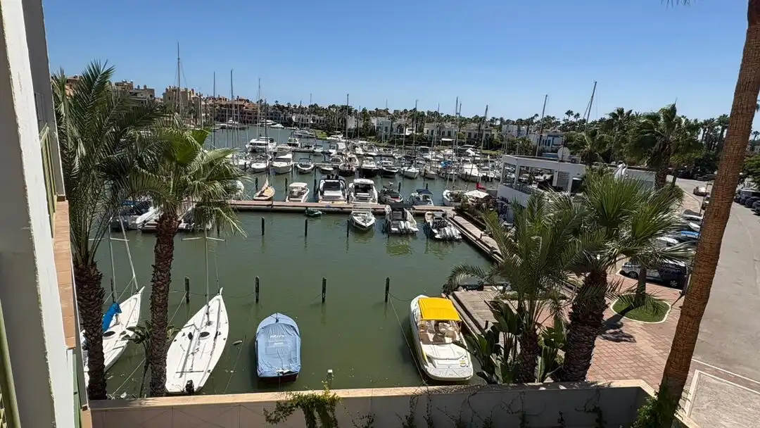 Flat with balcony to rent in Avenida de la Marina 15, imagen 20