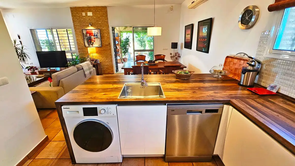 Kitchen of Houses for sale in El Madroño  with Air Conditioner and Private garden