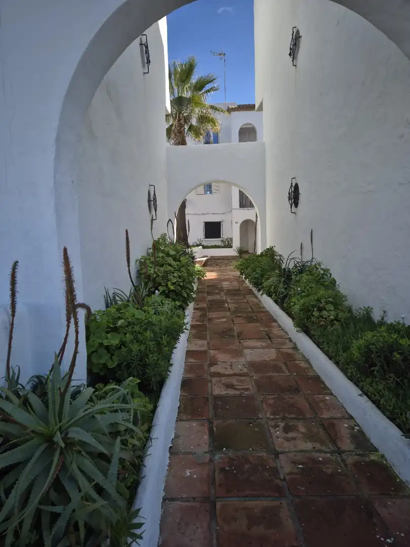 Apartament en venda en Chiclana de la Frontera amb Terrassa, Moblat i Piscina comunitària