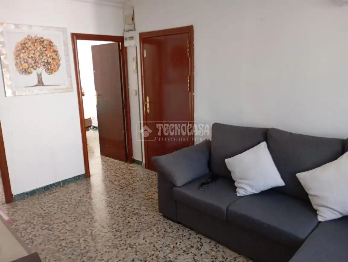 Living room of Flat for sale in Sevilla  with Air Conditioner