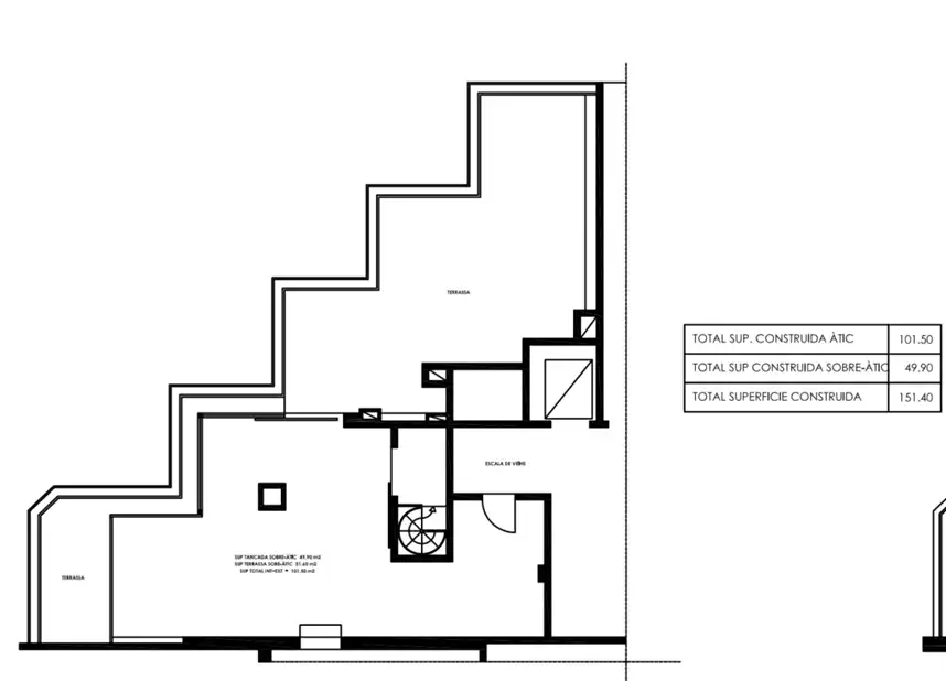 Dachboden zum Verkauf in Barcelona mit Heizung, Terrasse und Balkon