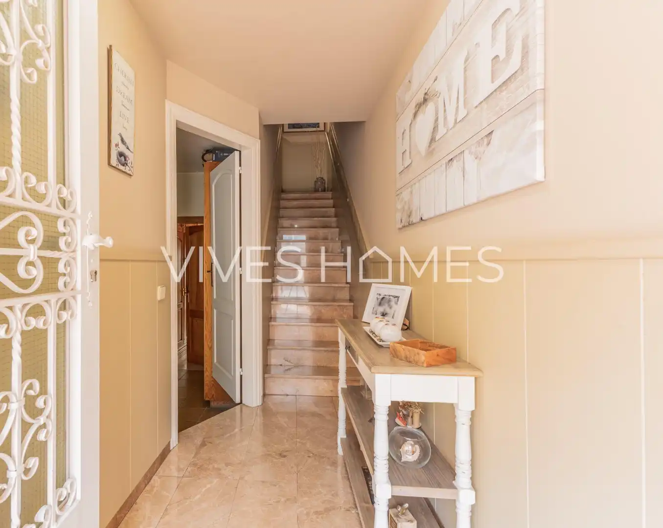 Houses for sale in Mataró  with Air Conditioner, Heating and Terrace
