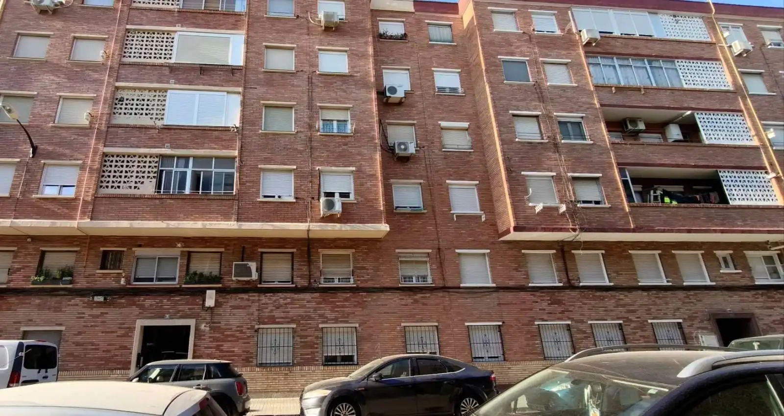Vista exterior de Pis en venda en Zaragoza amb Aire condicionat i Calefacció