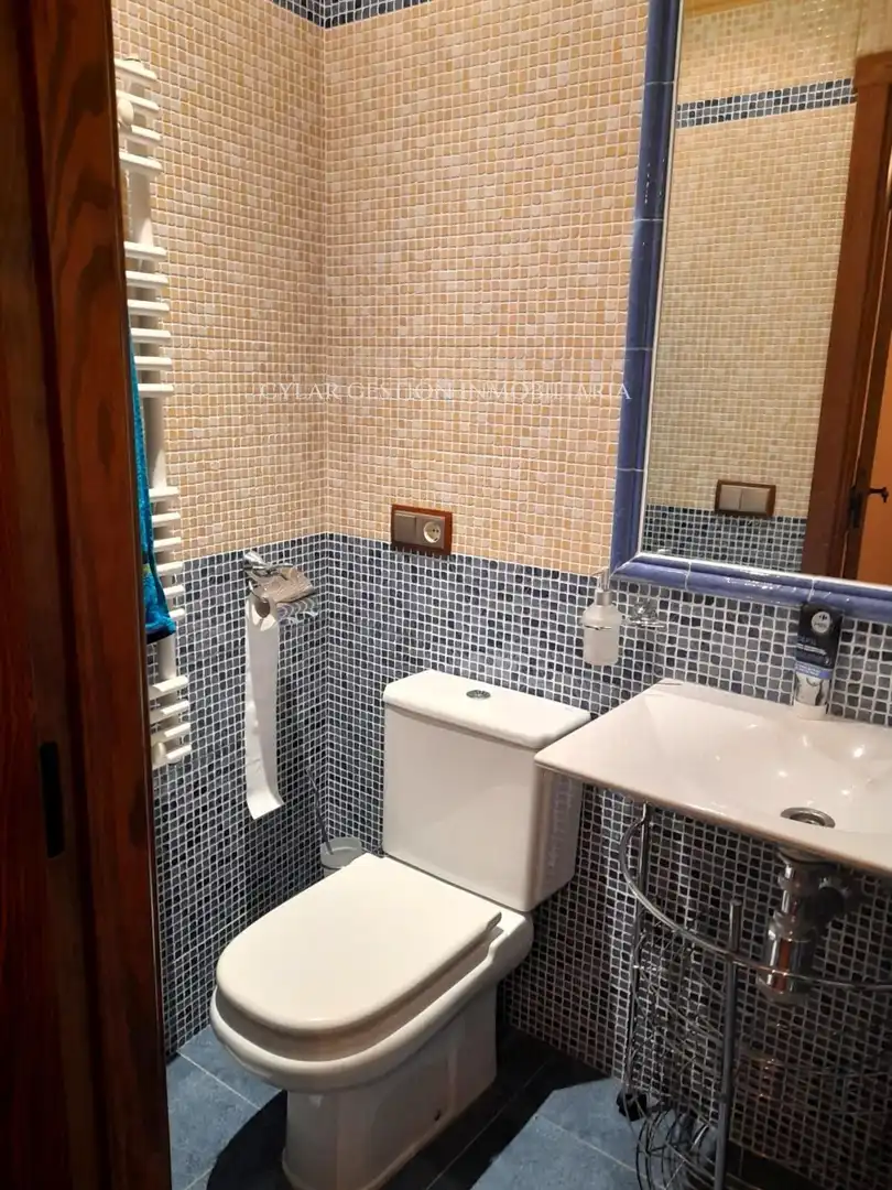 Baño de Casa adosada en venta en Bañobárez con Calefacción, Amueblado y Horno