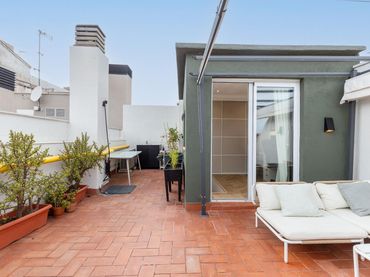 Penthouse mit Balkon zum Verkauf in Eixample