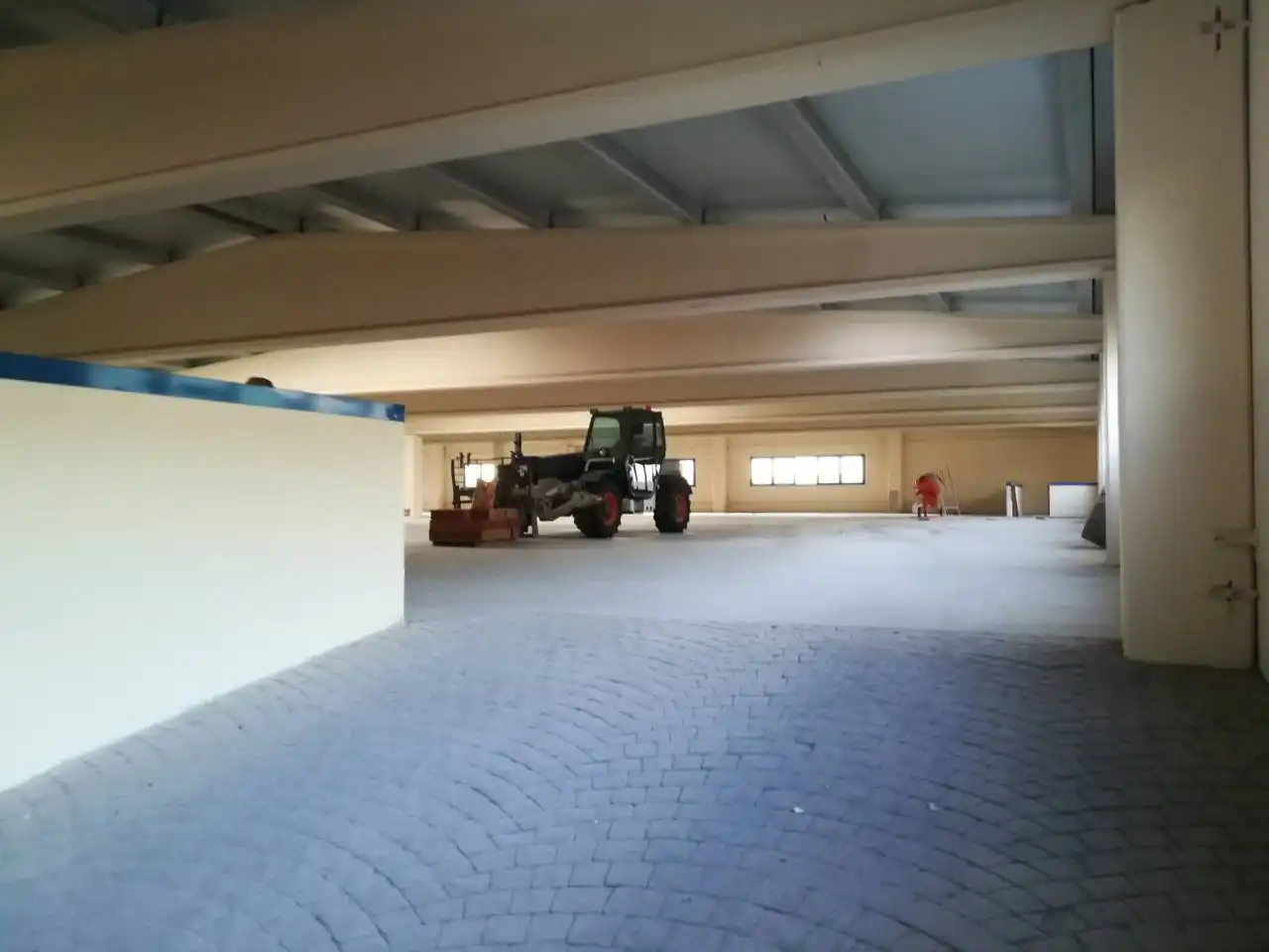 Nau industrial en venda en Leganés