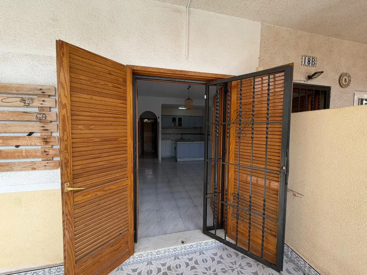 Bungalow amb piscina en venda a Playa de los Locos, imagen 3