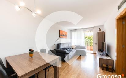Sala d'estar de Pis en venda en Sant Boi de Llobregat amb Aire condicionat, Calefacció i Forn