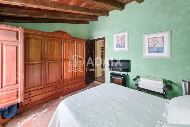 Habitación de Casa o chalet en venta en Úbeda con Aire acondicionado, Terraza y Trastero