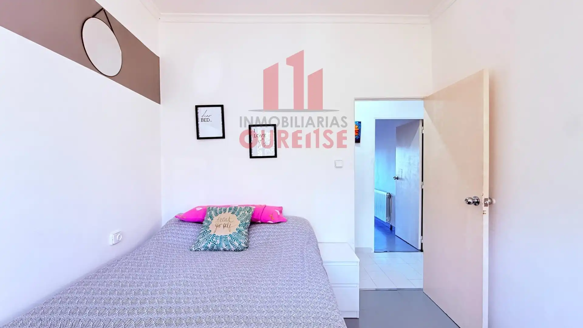 Bedroom of Buildings for sale in Ourense Capital 