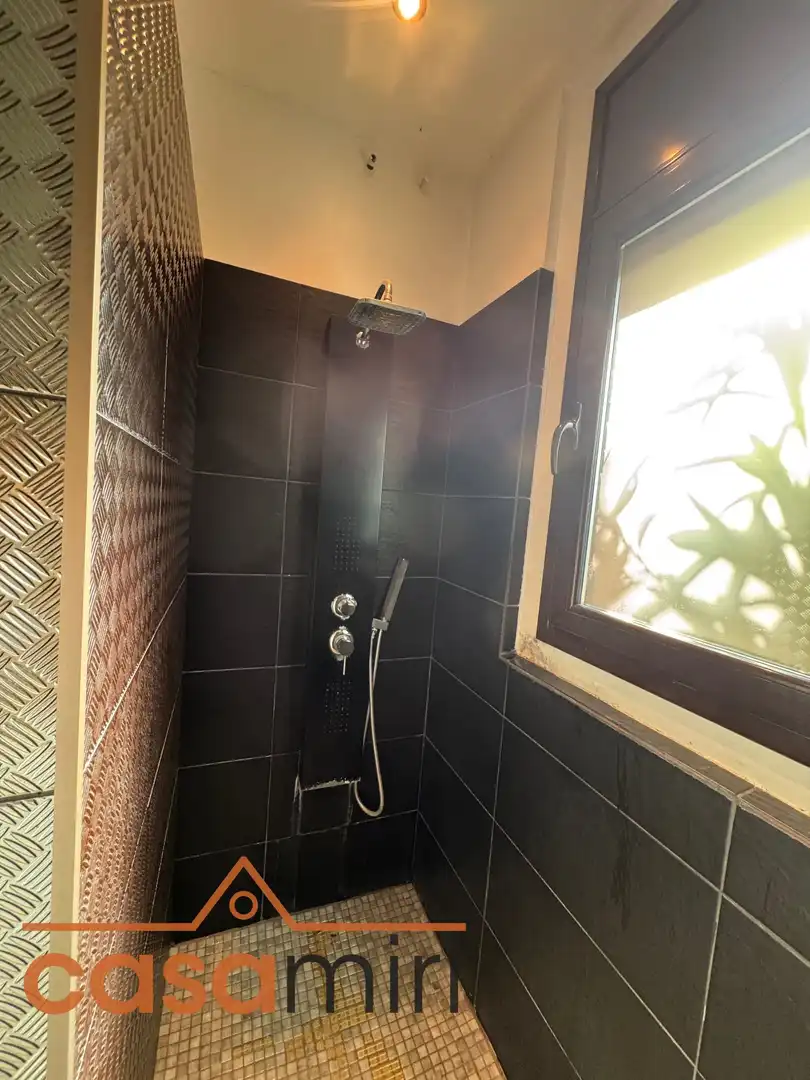 Baño de Casa o chalet en venta en Sant Cebrià de Vallalta con Aire acondicionado, Calefacción y Jardín privado