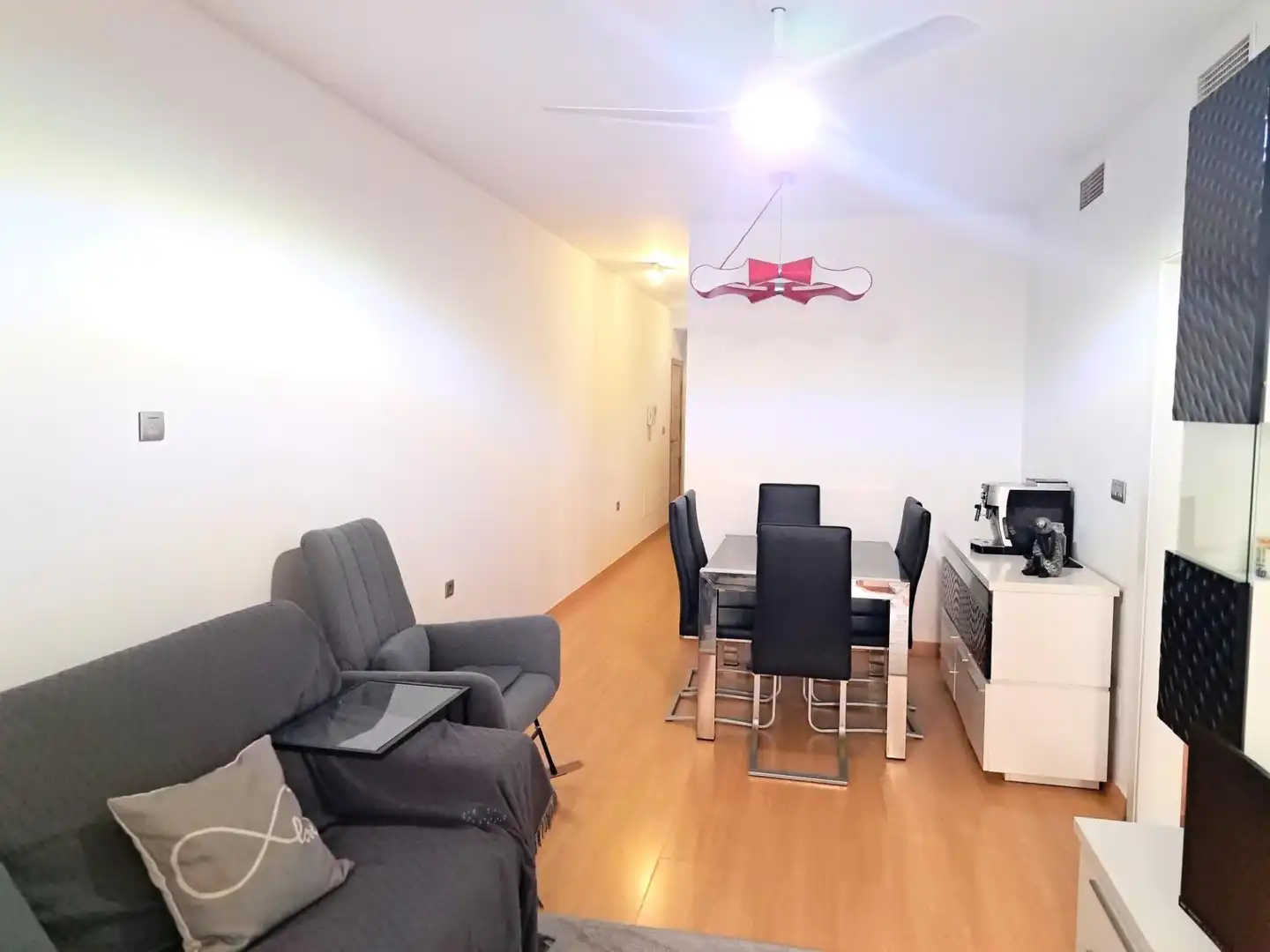 Wohnzimmer von Erdgeschoss zum Verkauf in Archena mit Klimaanlage, Heizung und Terrasse