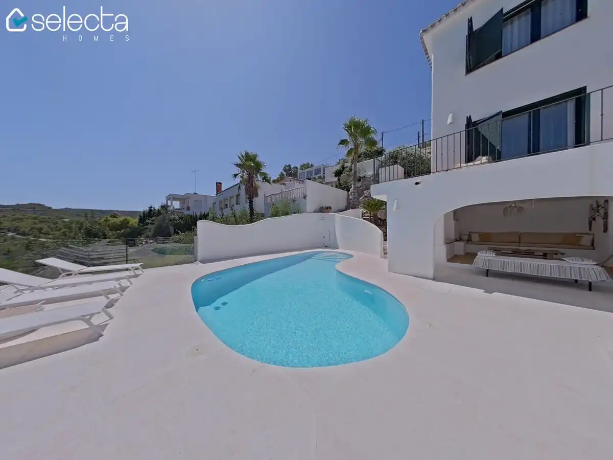 Schwimmbecken von Haus oder Chalet zum Verkauf in Dénia mit Klimaanlage, Heizung und Terrasse