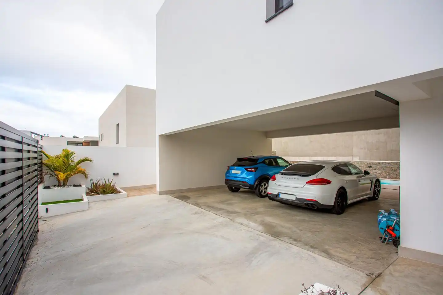 Parking de Casa o chalet en venta en Las Palmas de Gran Canaria con Jardín privado, Terraza y Piscina