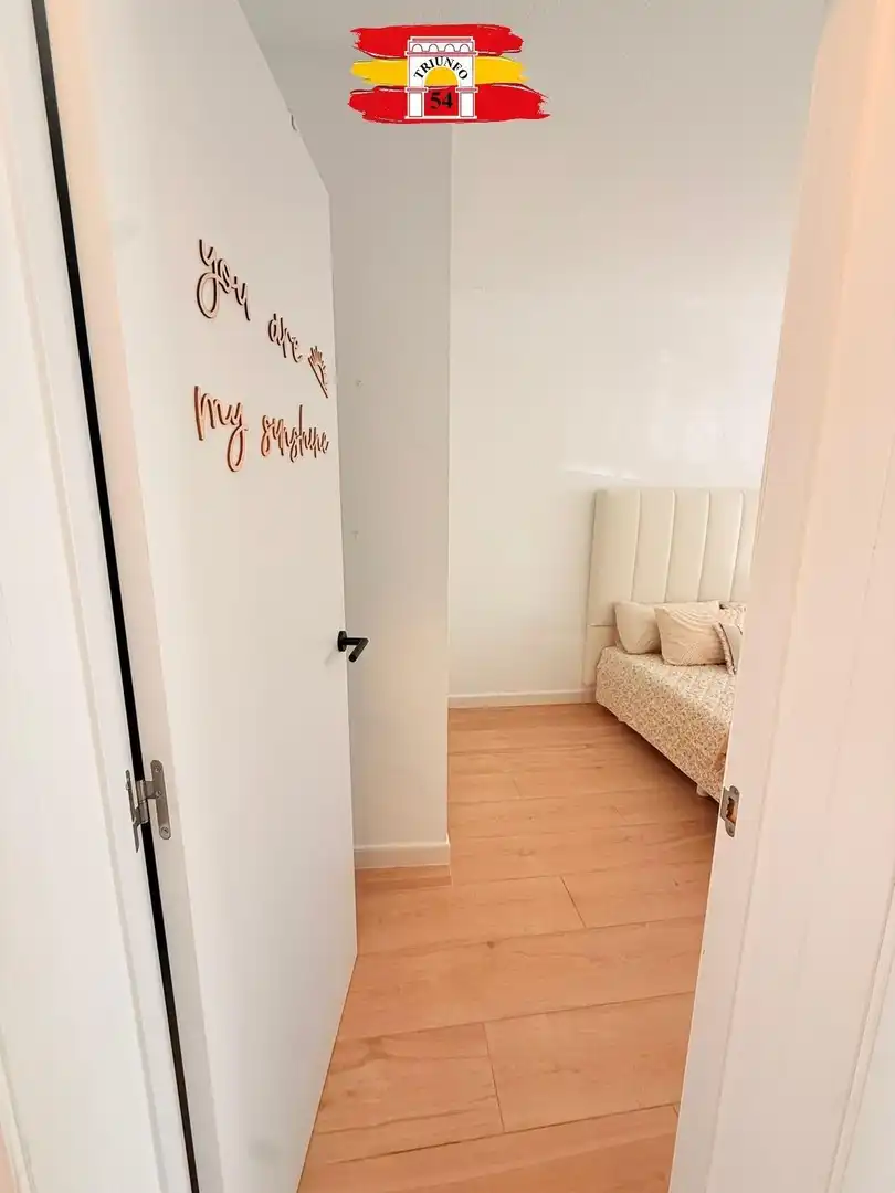 Schlafzimmer von Haus oder Chalet zum Verkauf in Pilar de la Horadada mit Klimaanlage, Privatgarten und Schwimmbad