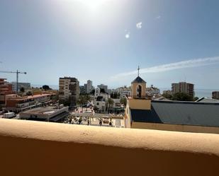 Vista exterior de Àtic en venda en Benalmádena amb Aire condicionat, Terrassa i Traster