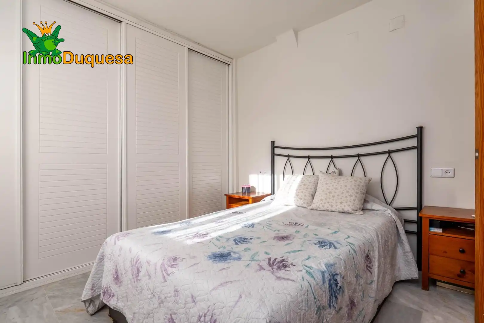 Habitación de Ático en venta en Maracena con Aire acondicionado, Calefacción y Terraza