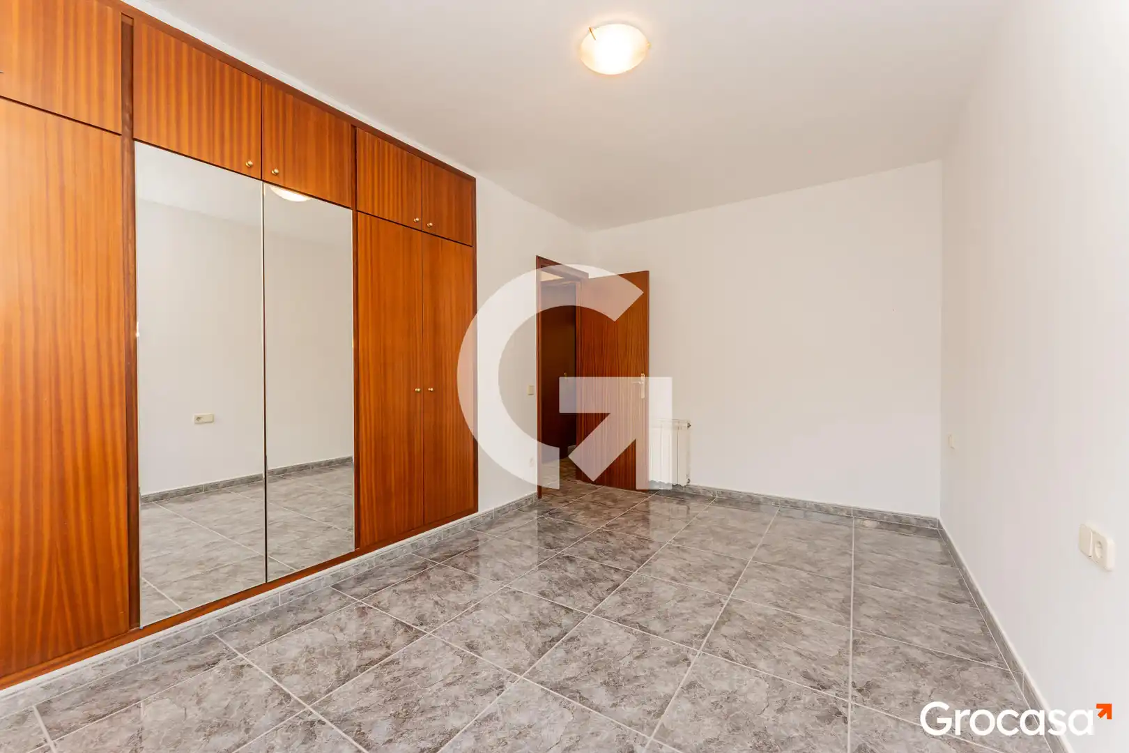 Bedroom of Houses for sale in Cornellà de Llobregat  with Air Conditioner, Heating and Terrace