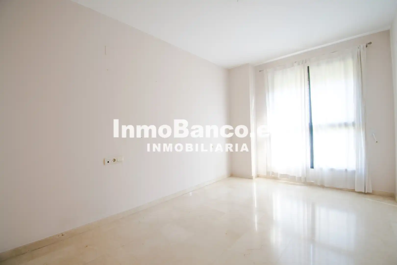 Habitación de Piso de alquiler en Valencia con Aire acondicionado, Calefacción y Terraza
