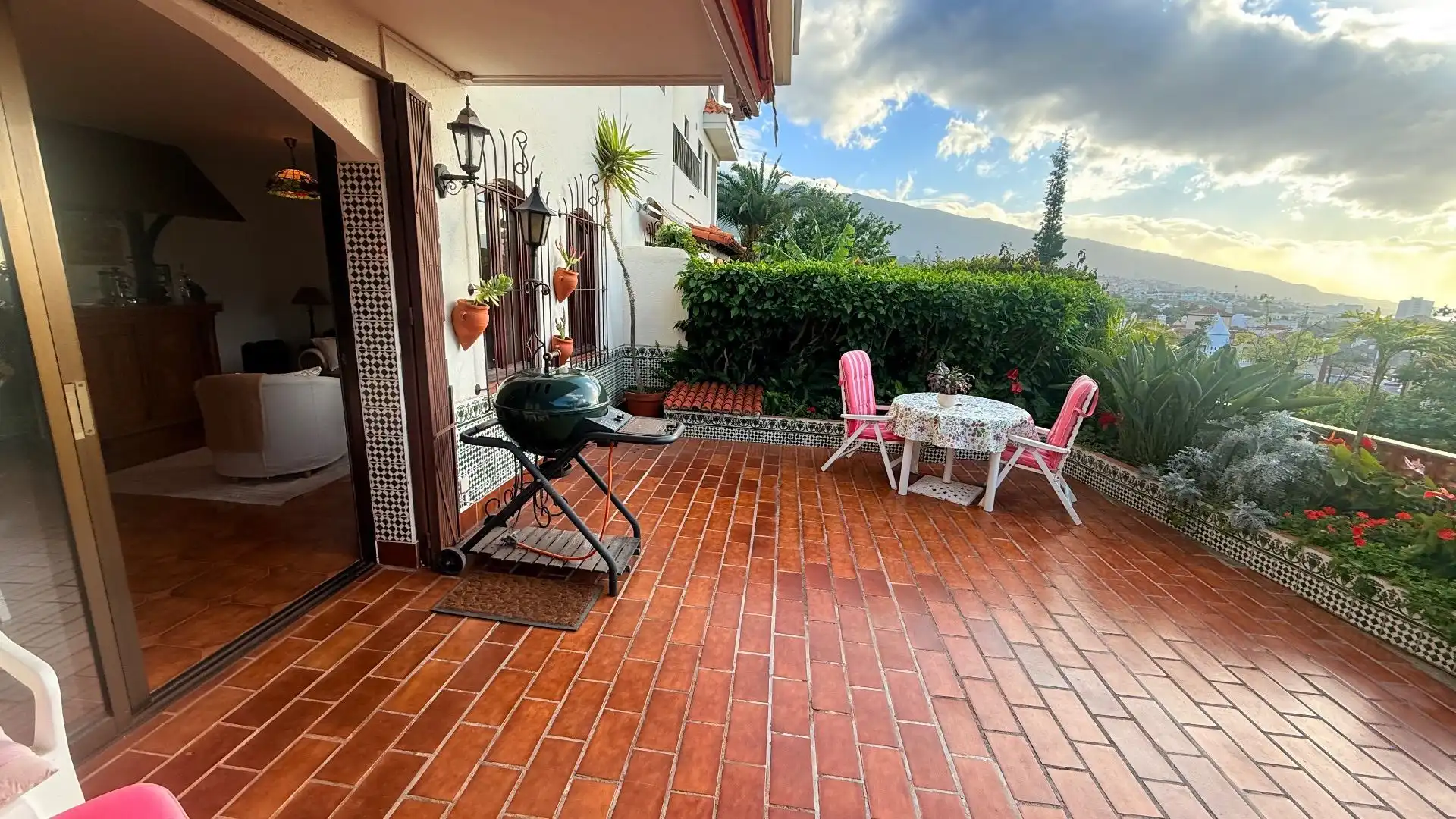 Terraza de Apartamento en venta en Puerto de la Cruz con Jardín privado, Trastero y Amueblado