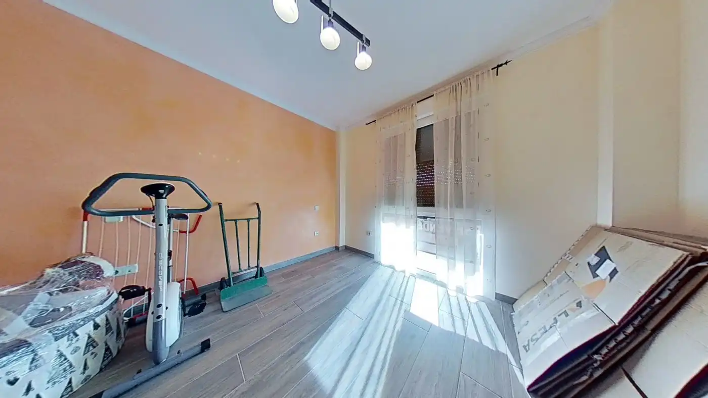 Dormitori de Dúplex en venda en Corpa amb Aire condicionat, Calefacció i Jardí privat