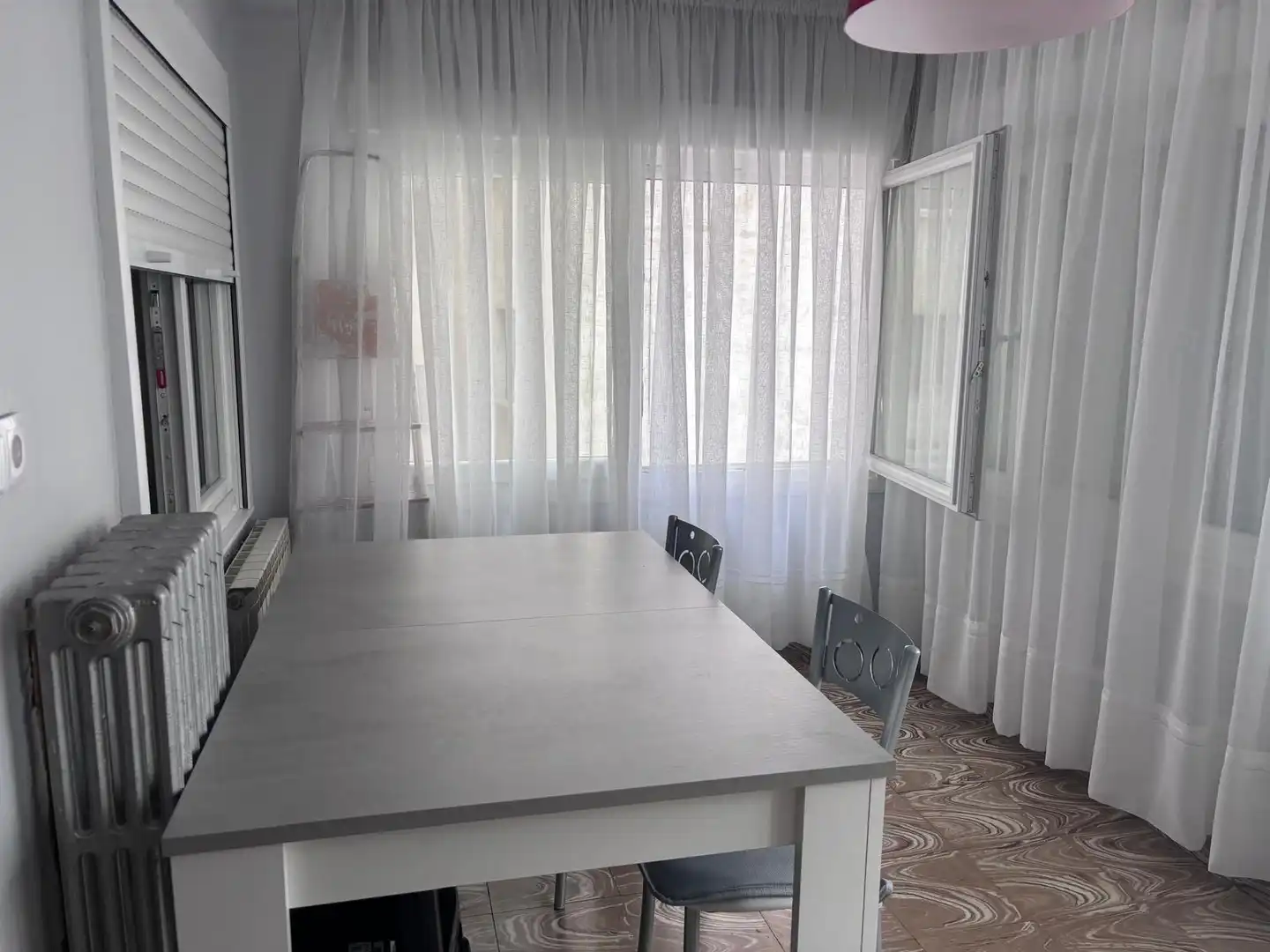 Comedor de Piso en venta en Calahorra con Calefacción, Terraza y Amueblado