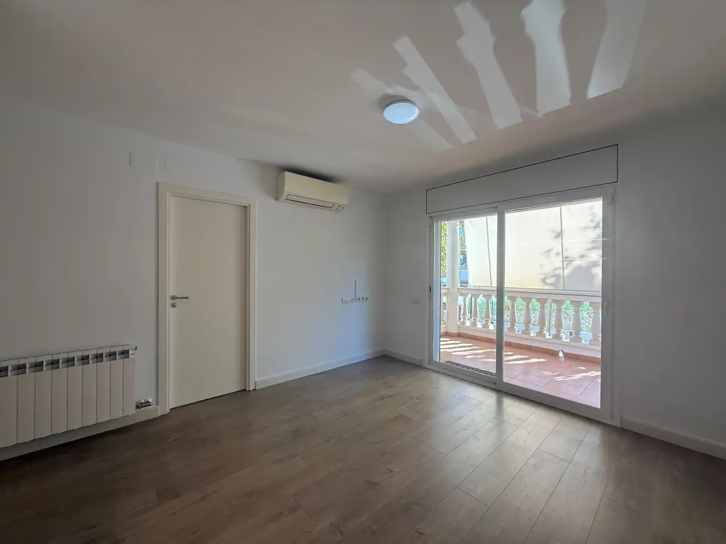 Planta baixa de lloguer a Montmar