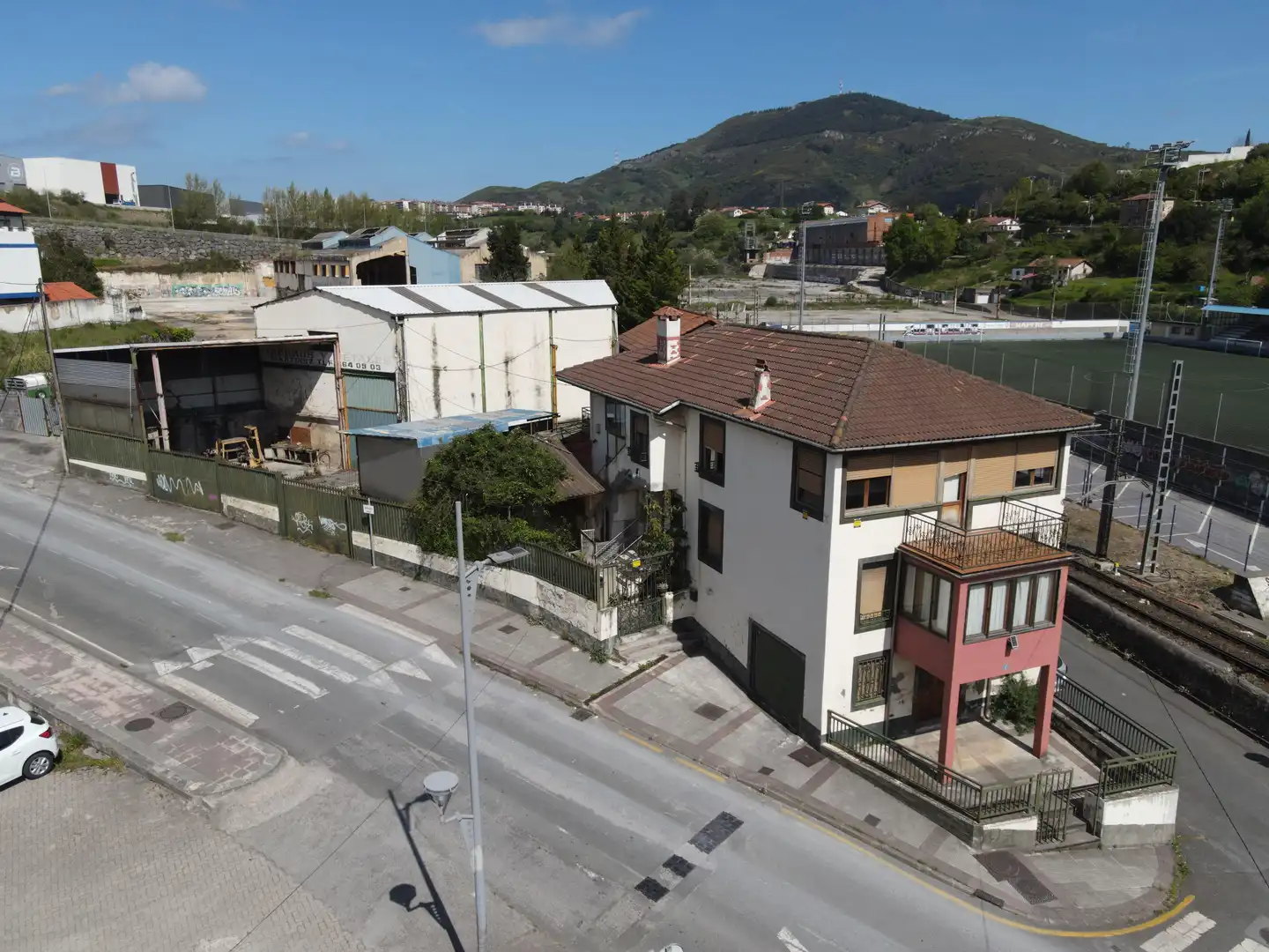 Vista exterior de Casa o xalet en venda en Ortuella amb Jardí privat i Terrassa