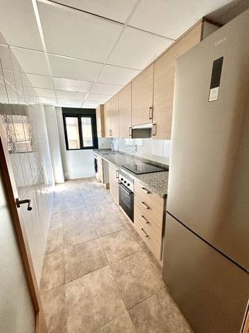 Piso en Alquiler en DEAN MARTI en Parque Ribalta - Plaza de Toros