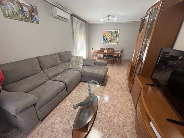 Piso en Alquiler en Travesia Jardin, 1 en Híjar