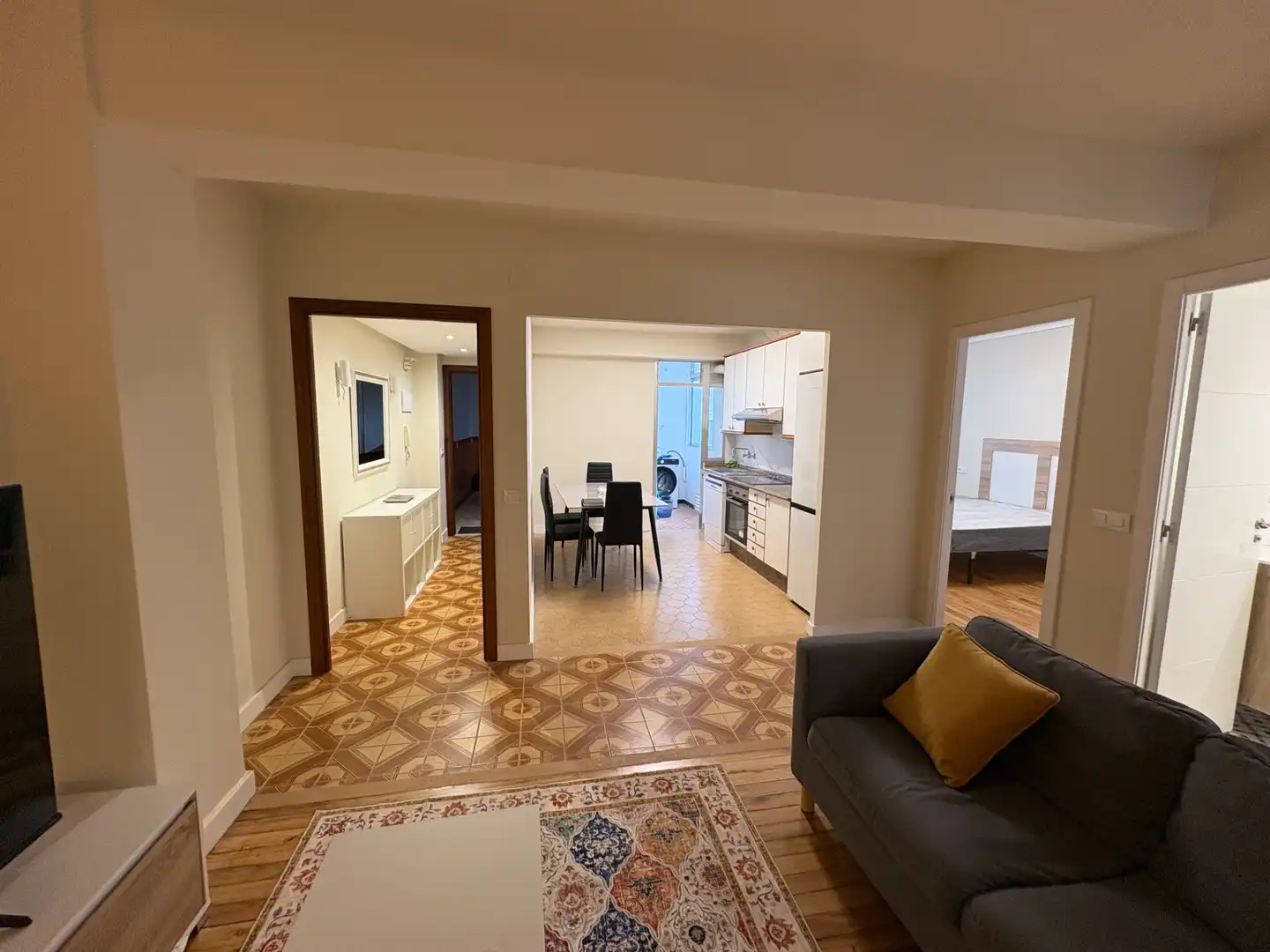 Wohnzimmer von Wohnung zur Miete in Ferrol mit Abstellraum, Möbliert und Ofen