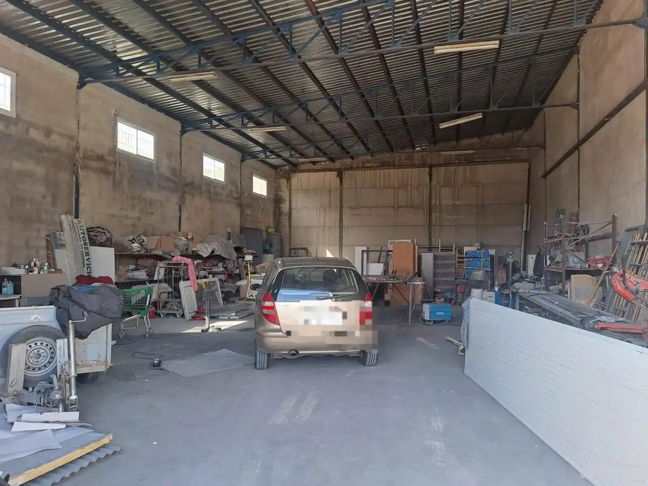 Industrial building for sale in Esmeralda
