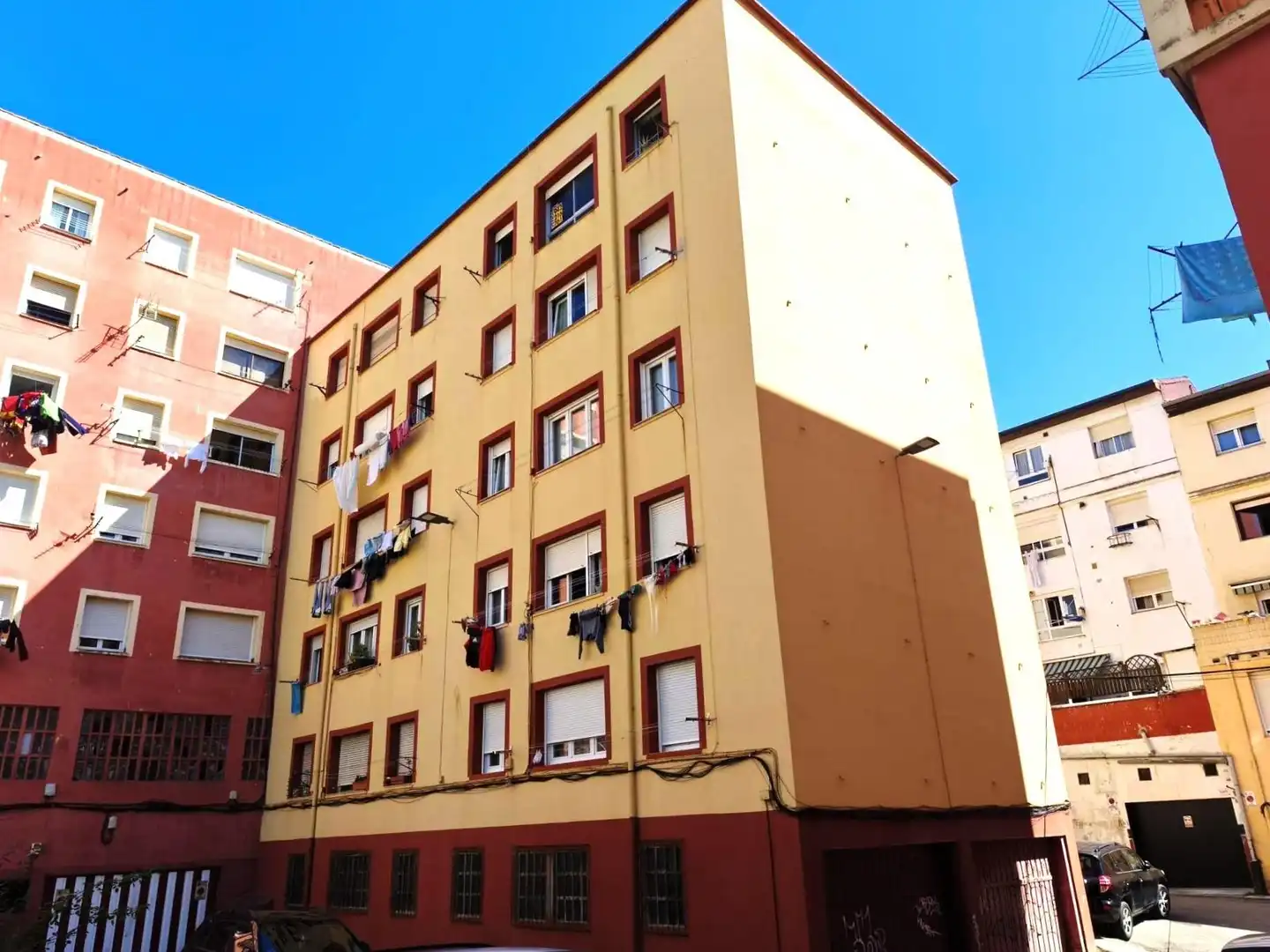 Vista exterior de Pis en venda en Santander amb Calefacció