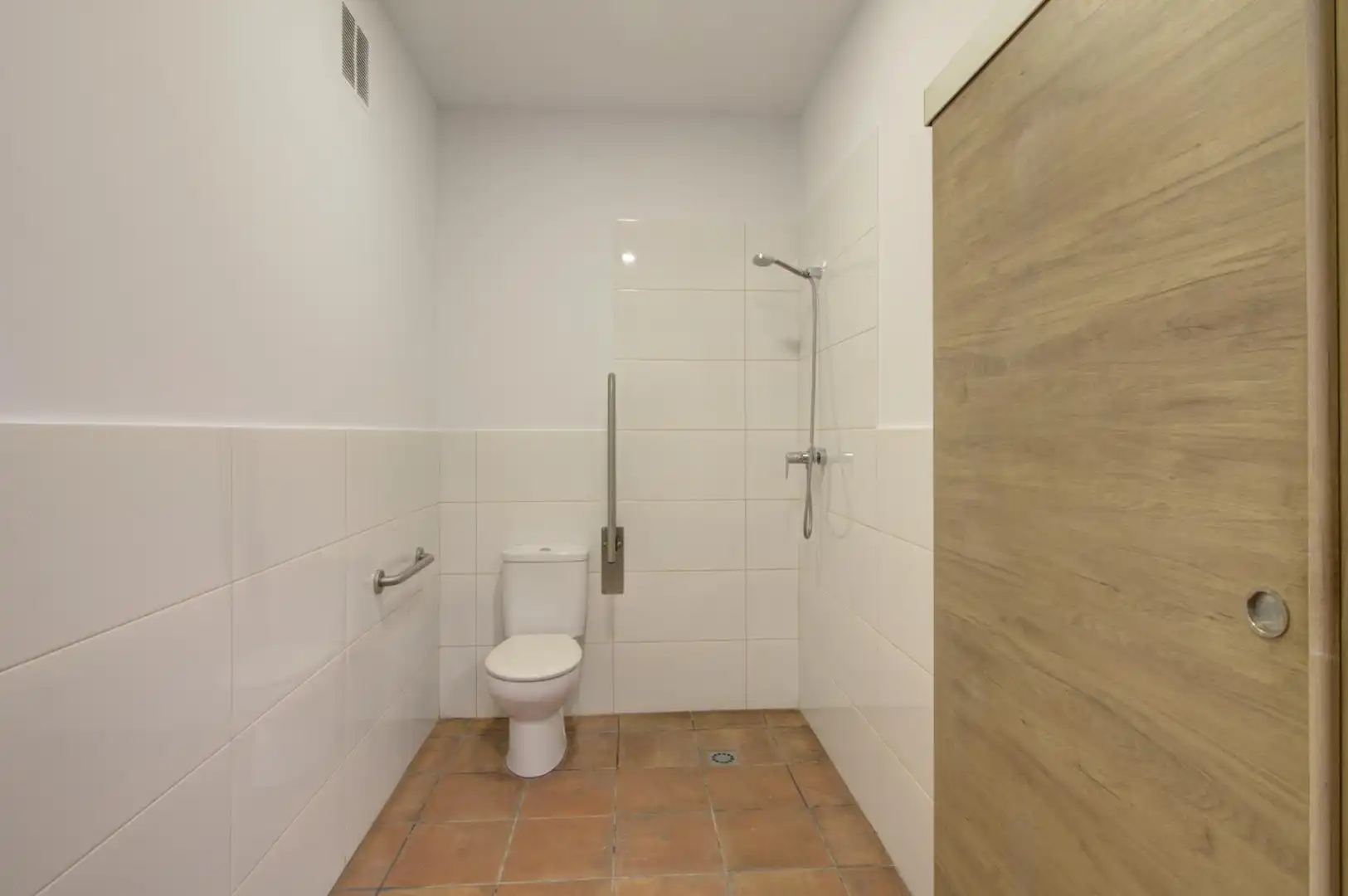 Baño de Local de alquiler en Almenara