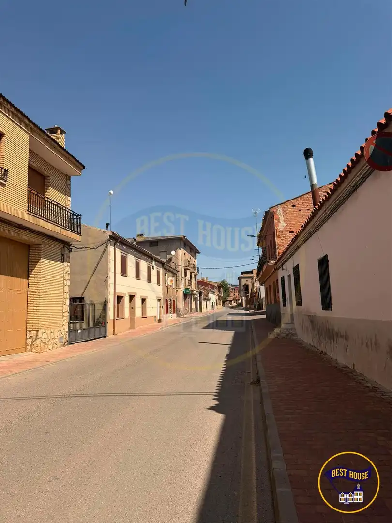 Exterior view of Detached homes for sale in Las Valeras    with Heating