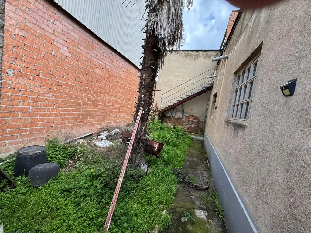 Wohnbaugrundstück zum Verkauf in Manlleu, imagen 5
