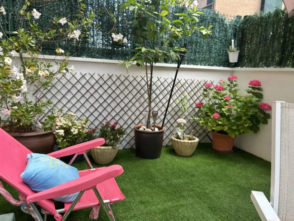 Terraza de Apartamento en venta en Llanes con Calefacción, Terraza y Trastero