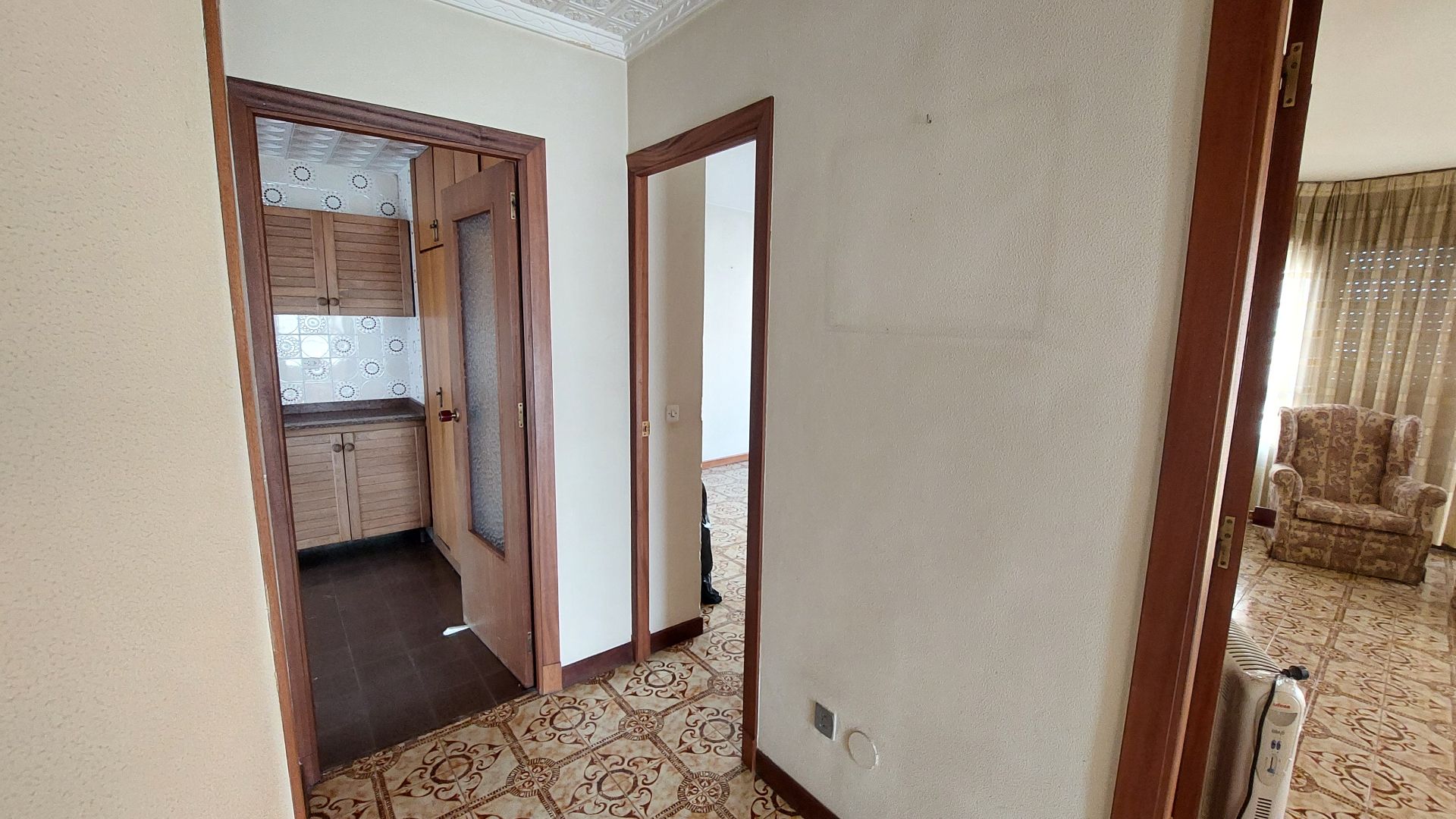 Dormitori de Pis en venda en  Murcia Capital amb Moblat, Forn i Balcó